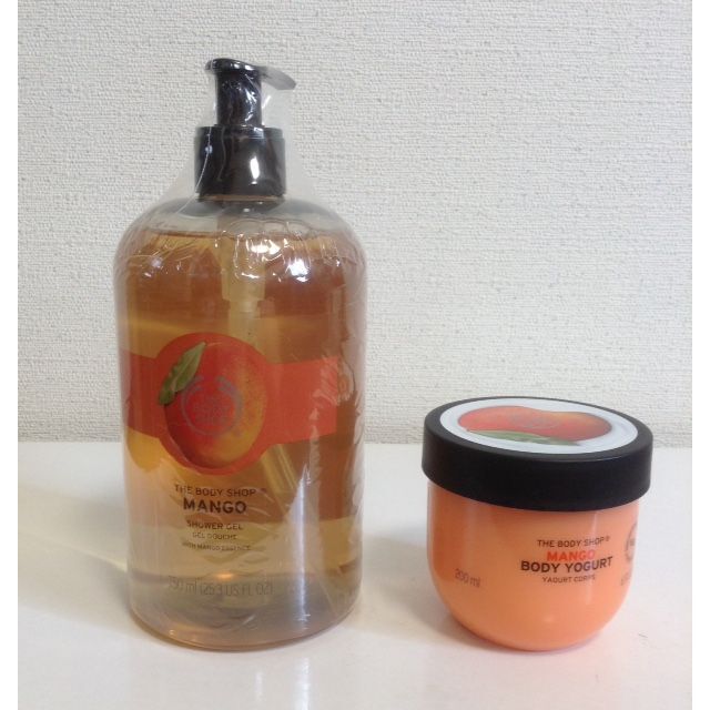 THE BODY SHOP(ザボディショップ)のボディショップ シャワージェル ボディヨーグルト  マンゴー　セット コスメ/美容のボディケア(ボディソープ/石鹸)の商品写真