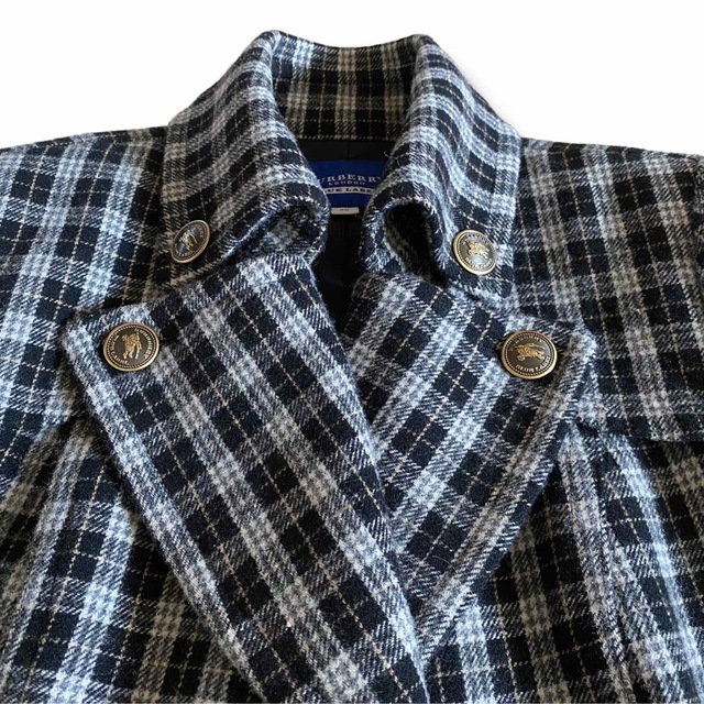 BURBERRY BLUE LABEL(バーバリーブルーレーベル)の美品 BURBERRY ブルーレーベル チェック Pコート ショート ジャケット レディースのジャケット/アウター(ピーコート)の商品写真