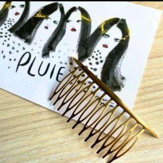 プリュイ(PLUIE)のクレセントマットショートコーム　ゴールド　gold(ヘアピン)