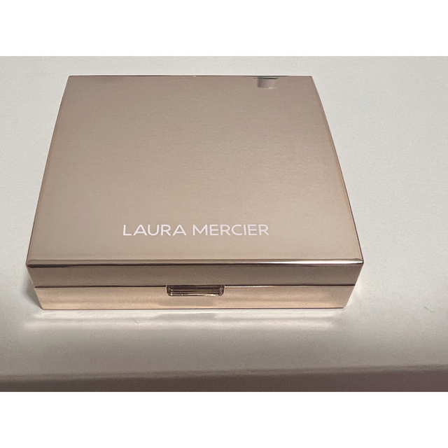 laura mercier(ローラメルシエ)のローラメルシエ　ブラッシュカラーインフュージョン コスメ/美容のベースメイク/化粧品(チーク)の商品写真