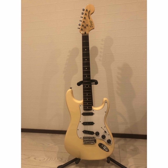 Squier by Fender ストラトキャスター