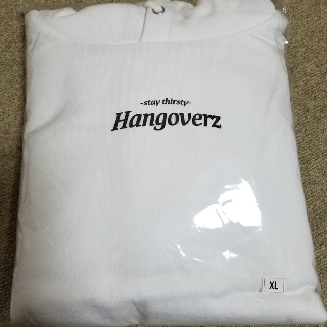 コムドット着用hangoverz タグパーカー　XL