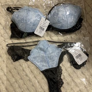 ラヴィジュール(Ravijour)の(専用)ラヴィジュール　新品　未使用　タグ付き(ブラ&ショーツセット)