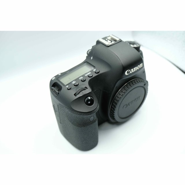 美品 EOS 6D ブラック ボディ