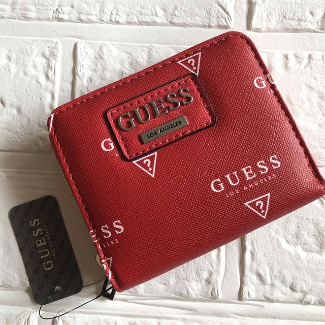 GUESS(ゲス)のゲス人気小銭入れ付き2つ折り財布　男女兼用 メンズのファッション小物(折り財布)の商品写真