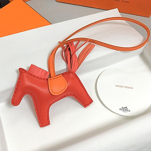 Hermes - レア 新色 エルメス ロデオ PM チャーム パドック 新品 ピコタン バーキンの通販 by Love_Happy