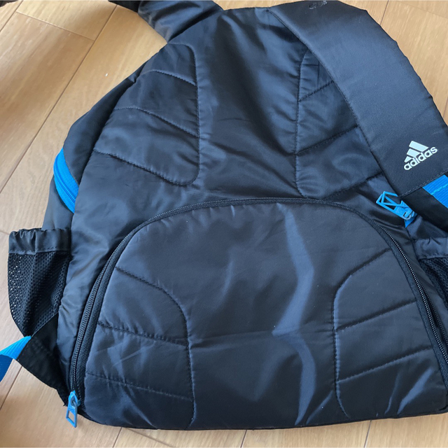 adidas(アディダス)のアディダス　リュック　 キッズ/ベビー/マタニティのこども用バッグ(リュックサック)の商品写真