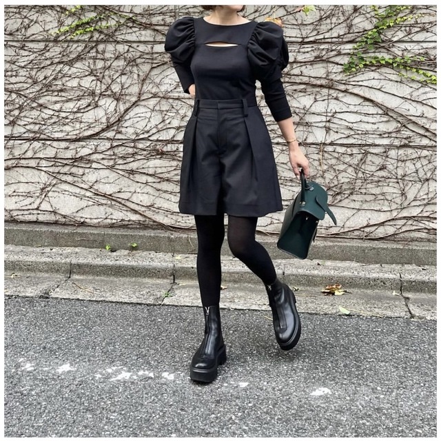 大得価在庫 cygne シーニュ バルーンギャザーブラウス sarah 0の通販
