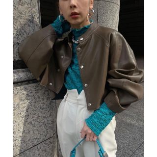 アメリヴィンテージ(Ameri VINTAGE)のROUND SHORT FAKE LEATHER JACKET Ameri(ライダースジャケット)