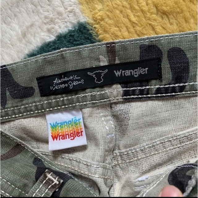 Wrangler(ラングラー)のWrangler迷彩柄ジーンズ メンズのパンツ(デニム/ジーンズ)の商品写真