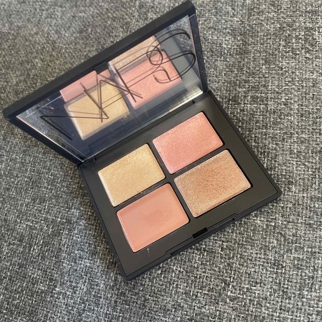 NARS クワッドアイシャドウ　01801