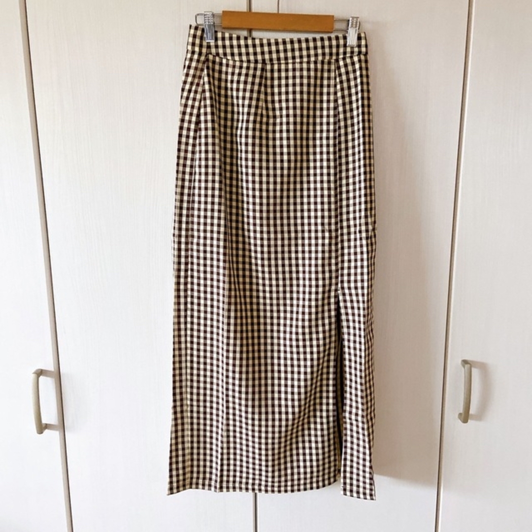 Mila Owen(ミラオーウェン)の【匿名配送】【新品タグ付き】ギンガムチェックIラインスカート【ブラウン】 レディースのスカート(ロングスカート)の商品写真
