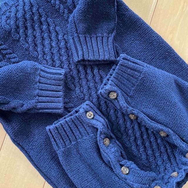 babyGAP(ベビーギャップ)のbaby Gap   70cm   ニットロンパース　中古品です キッズ/ベビー/マタニティのベビー服(~85cm)(ロンパース)の商品写真