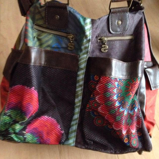 DESIGUAL(デシグアル)のDesigualバック レディースのバッグ(ショルダーバッグ)の商品写真