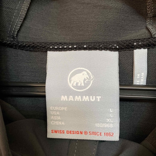 Mammut(マムート)のマムート　ソフトシェルジャケット　X Lサイズ メンズのジャケット/アウター(マウンテンパーカー)の商品写真