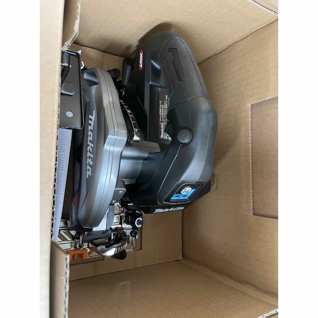 格安販売の makita 40V 丸鋸 HS001GZB 本体とチップソーのみ sushitai