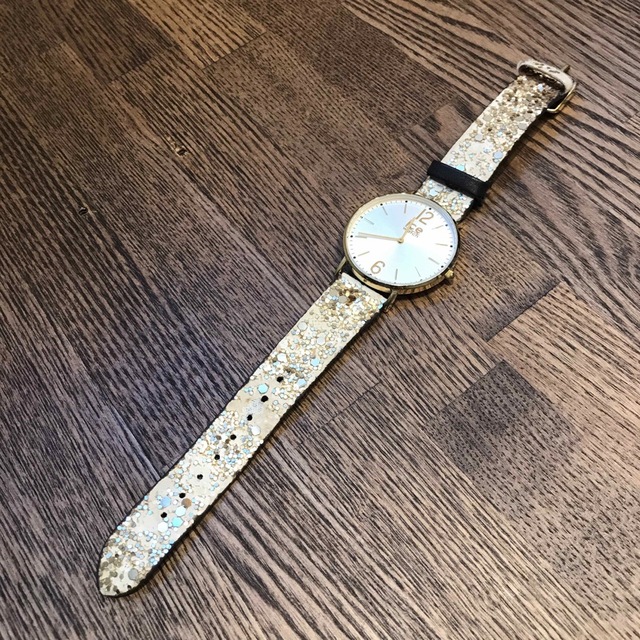 ice watch(アイスウォッチ)のアイスウォッチ　ice watch ゴールド　ラメ　アナログ レディースのファッション小物(腕時計)の商品写真