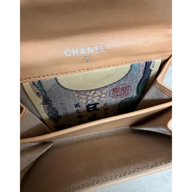 CHANEL(シャネル)のシャネル　マトラッセ　コインケース　カードケース　直営店購入　美品 レディースのファッション小物(コインケース)の商品写真