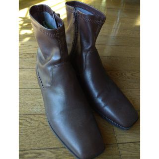 ジーユー(GU)のguブラウンブーツ👢ストレッチルナ様(ブーツ)