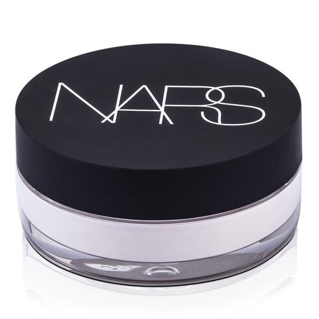 NARS(ナーズ)のぴぐ様★NARS ライトリフレクティング セッティングパウダールース N コスメ/美容のベースメイク/化粧品(フェイスパウダー)の商品写真