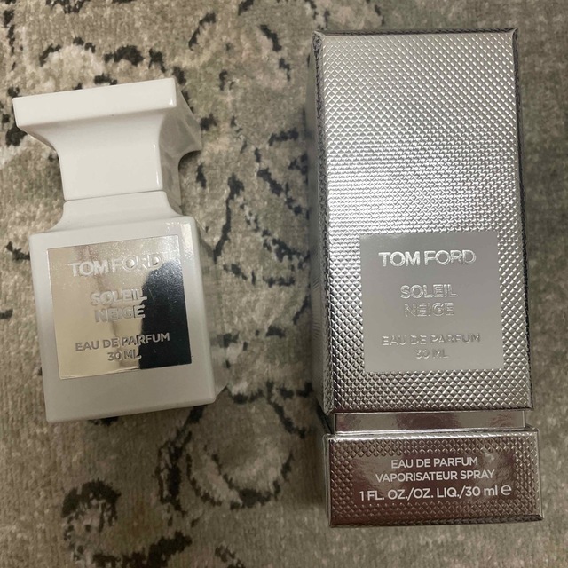 TOM FORD(トムフォード)のソレイユ ネージュ オード パルファム スプレィ / 30mL コスメ/美容の香水(香水(女性用))の商品写真