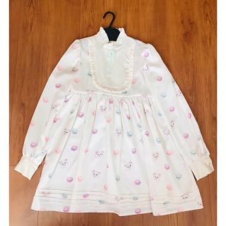 シロップ(syrup.)の新品★Rose Marie Seoirネコマカロン柄ワンピース(ミニワンピース)