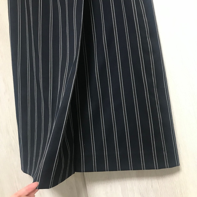 NATURAL BEAUTY BASIC(ナチュラルビューティーベーシック)のストライプスカート レディースのスカート(ひざ丈スカート)の商品写真
