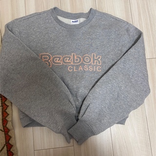 リーボック(Reebok)のReebok クロップドトップス(トレーナー/スウェット)