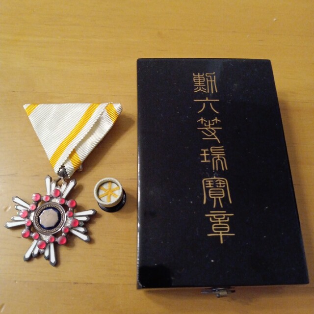 ボタニカルキャンドル バラ かすみ草 【美品】勲六等単光旭日章 明治