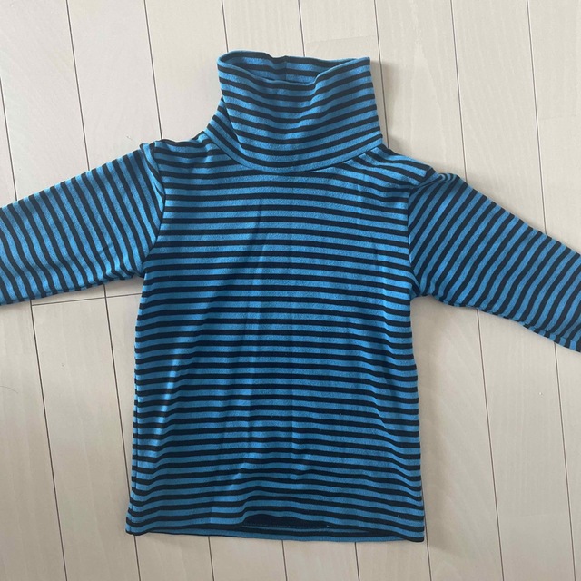 長袖　タートル 110 キッズ/ベビー/マタニティのキッズ服男の子用(90cm~)(Tシャツ/カットソー)の商品写真