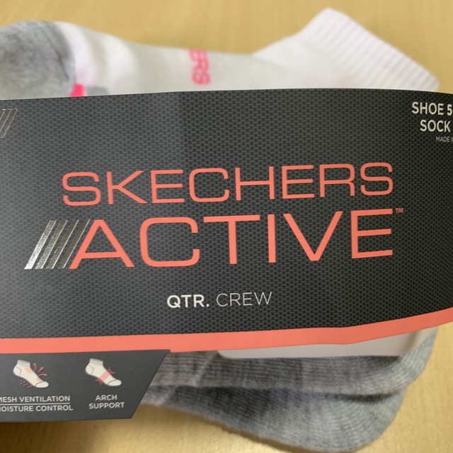 SKECHERS(スケッチャーズ)のレディー　スケッチャーズ　ソックス　2足セット レディースのレッグウェア(ソックス)の商品写真