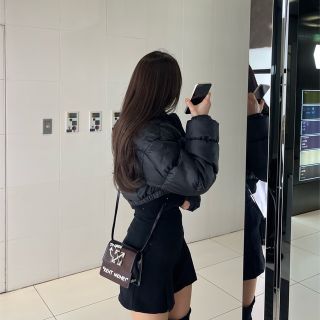 大量入荷ジャケット/アウターBURBERRY -