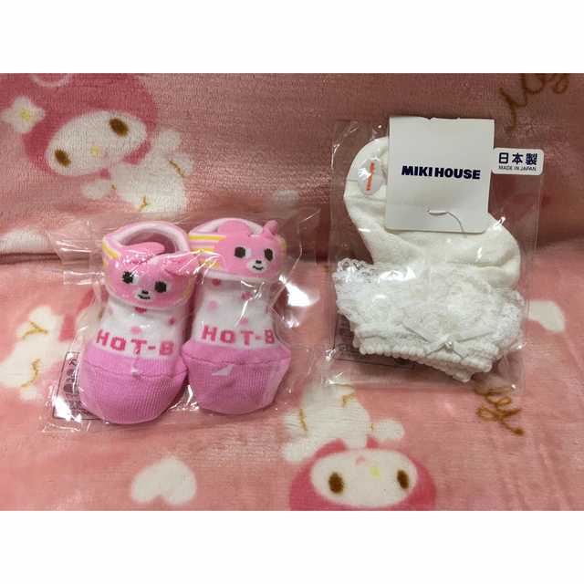 mikihouse(ミキハウス)のミキハウス ♡新品未使用品！ベビー靴下ପ(⑅ˊᵕˋ⑅)ଓ キッズ/ベビー/マタニティのこども用ファッション小物(靴下/タイツ)の商品写真