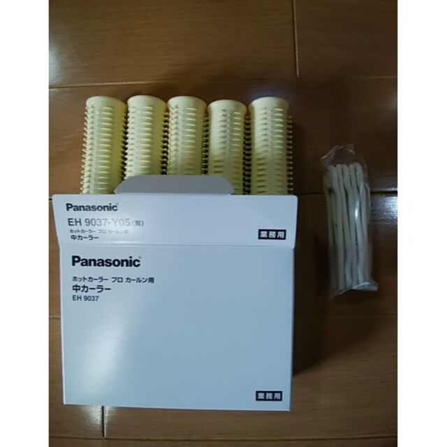 Panasonic(パナソニック)の★新品★パナソニック　ホットカーラー コスメ/美容のヘアケア/スタイリング(カーラー(マジック/スポンジ))の商品写真