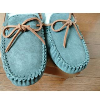 アグ(UGG)の新品!　ugg　モカシン　シューズ(スリッポン/モカシン)