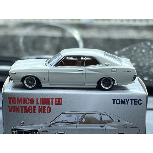 日産 - トミカリミテッドヴィンテージ NEO LV-N242a 日産 ローレル