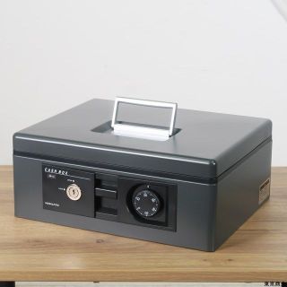 コクヨ(コクヨ)の【新品】コクヨ　キャッシュボックス　ケース　B5サイズ　CB-12DM(ケース/ボックス)