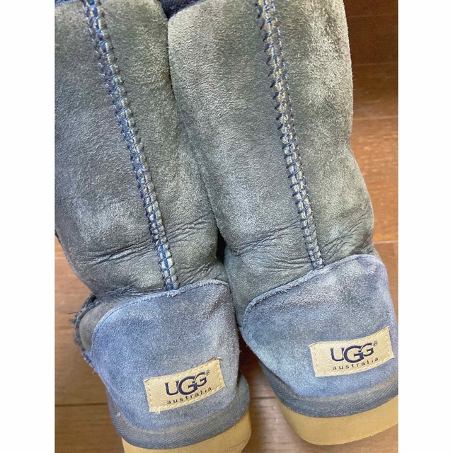 UGG(アグ)のアグ　UGG ムートン　ネイビー　24センチ レディースの靴/シューズ(ブーツ)の商品写真