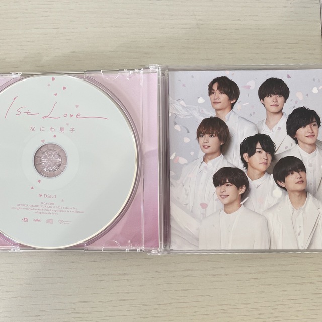 なにわ男子(ナニワダンシ)のなにわ男子 1st Love 2CD+Blu-ray Disc 初回限定盤1 エンタメ/ホビーのDVD/ブルーレイ(アイドル)の商品写真