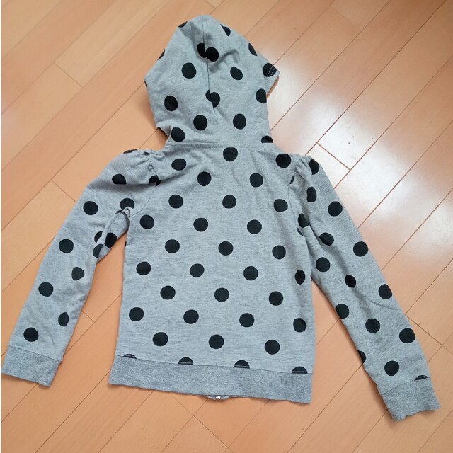 Disney(ディズニー)の120くらい　ミニーパーカー キッズ/ベビー/マタニティのキッズ服女の子用(90cm~)(ジャケット/上着)の商品写真