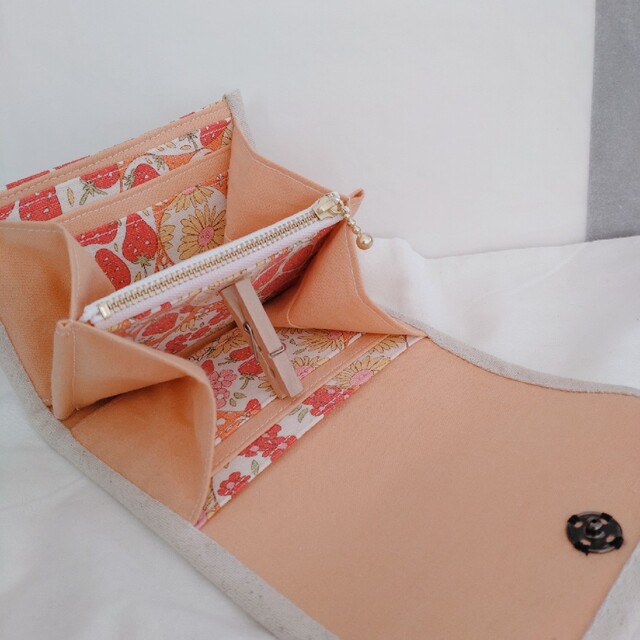 いちごのフラワーシャボンのミニ財布（オレンジ） レディースのファッション小物(財布)の商品写真