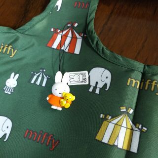 ミッフィー(miffy)の新品  ♡ミッフィー♡  エコバッグ & ストラップ♡  フジパン  ダイドー(ノベルティグッズ)