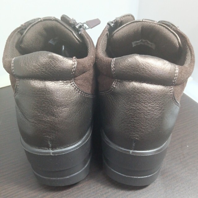 美品 靴 ☆Gracefl Days ☆ショートブーツ24cmEEE ブラウン レディースの靴/シューズ(ブーツ)の商品写真