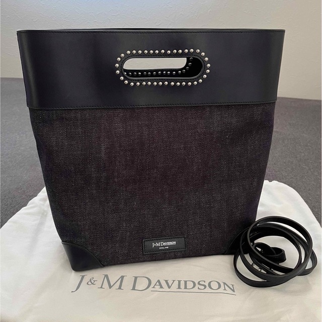 J&M DAVIDSON(ジェイアンドエムデヴィッドソン)の【極美品】J&M DAVIDSON　IRIS S デニム スタッズ レディースのバッグ(ショルダーバッグ)の商品写真