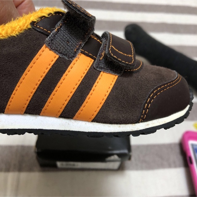 adidas(アディダス)の★adidas kids スニーカー★ キッズ/ベビー/マタニティのキッズ靴/シューズ(15cm~)(スニーカー)の商品写真