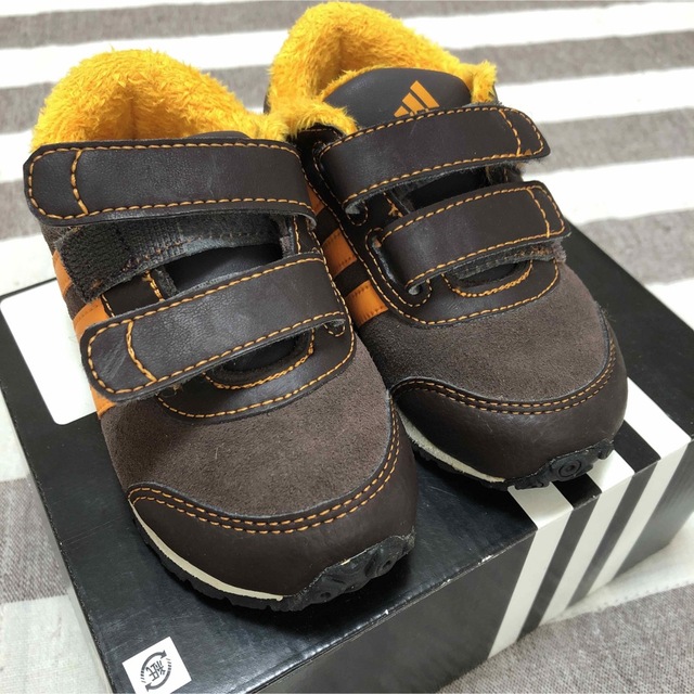 adidas(アディダス)の★adidas kids スニーカー★ キッズ/ベビー/マタニティのキッズ靴/シューズ(15cm~)(スニーカー)の商品写真