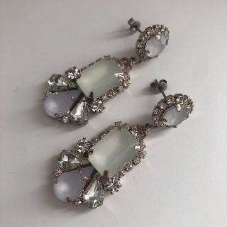 アプワイザーリッシェ(Apuweiser-riche)のアプワイザーリッシェ　ビジューピアス(ピアス)