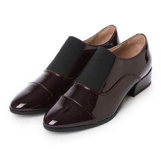 クラークス(Clarks)の未使用　Clarks　クラークス スリッポン　レディース　23.5cm(ローファー/革靴)