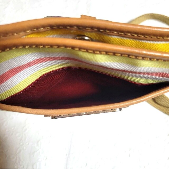 新品 イルフェボウ スマホショルダー レディースのバッグ(ショルダーバッグ)の商品写真