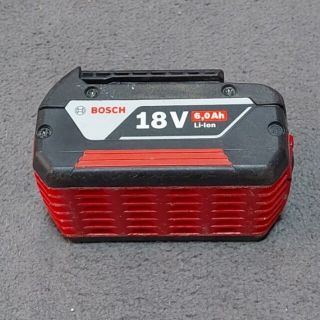 ボッシュ(BOSCH)のBOSCH 18V 6,0Ah バッテリー、吸塵オービタルサンダー２個セット(工具/メンテナンス)